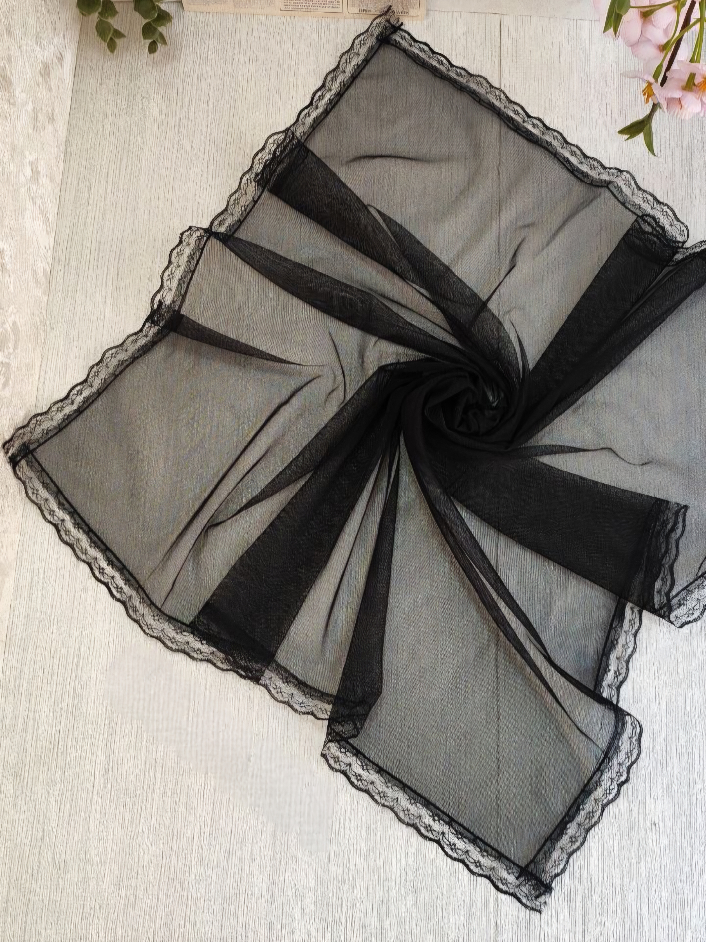 مینی اسکارف توری دور دانتل | مشکی و سفید